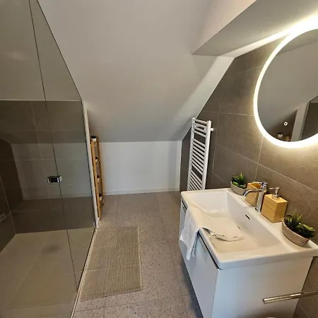 Appartement Urban Chic Duplex-2br With An Outdoor Space Luxemburg